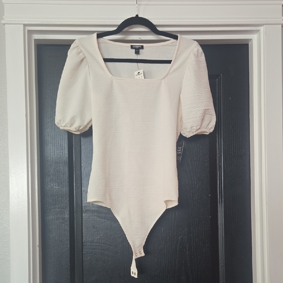 NWT Express Puff Sleeve Square Neck Textured Ivory Bodysuit Size Small - Picture 1 of 8